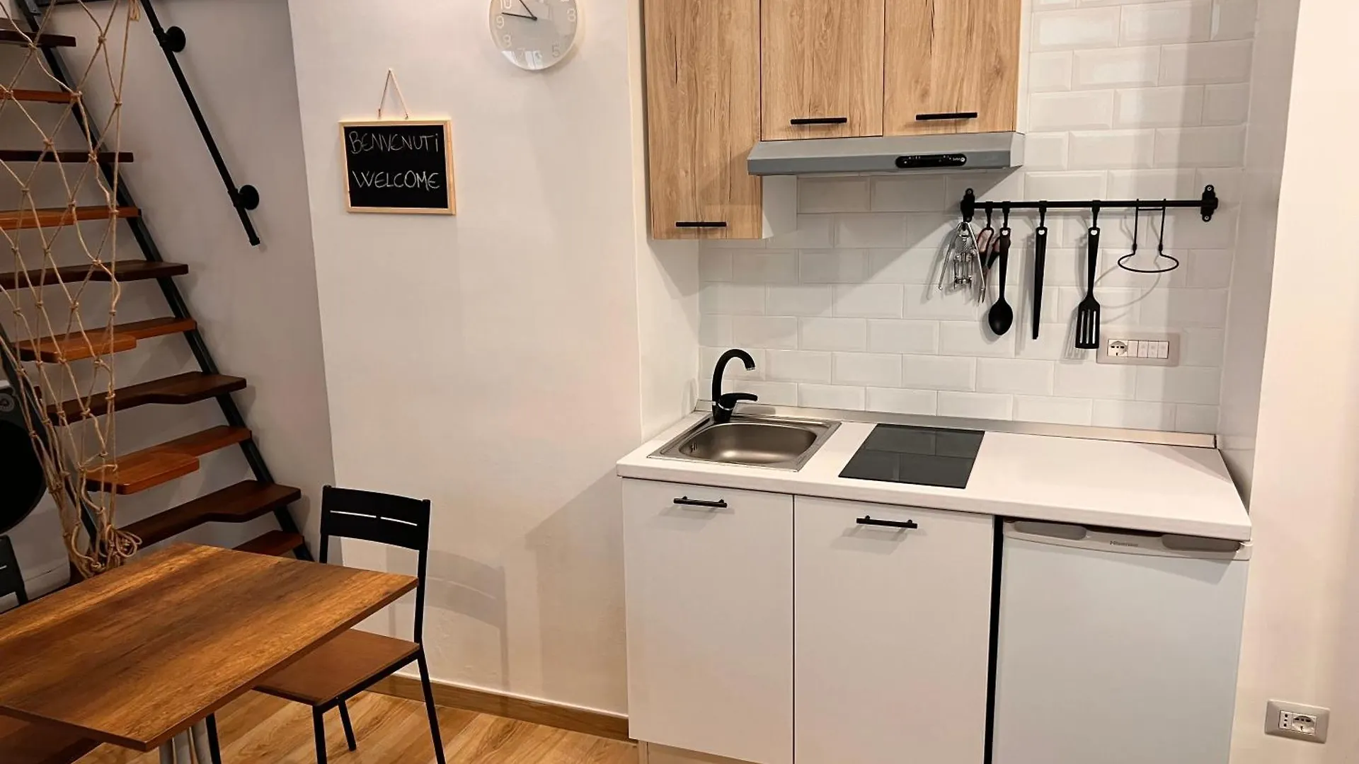 Grazioso Monolocale A Portici Apartment 0*,  Italy