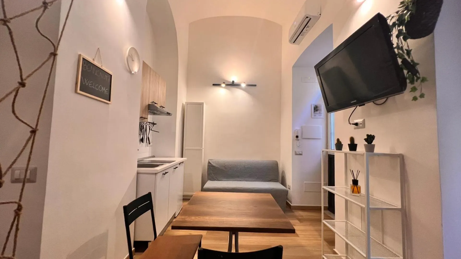 Grazioso Monolocale A Portici Apartment 0*,